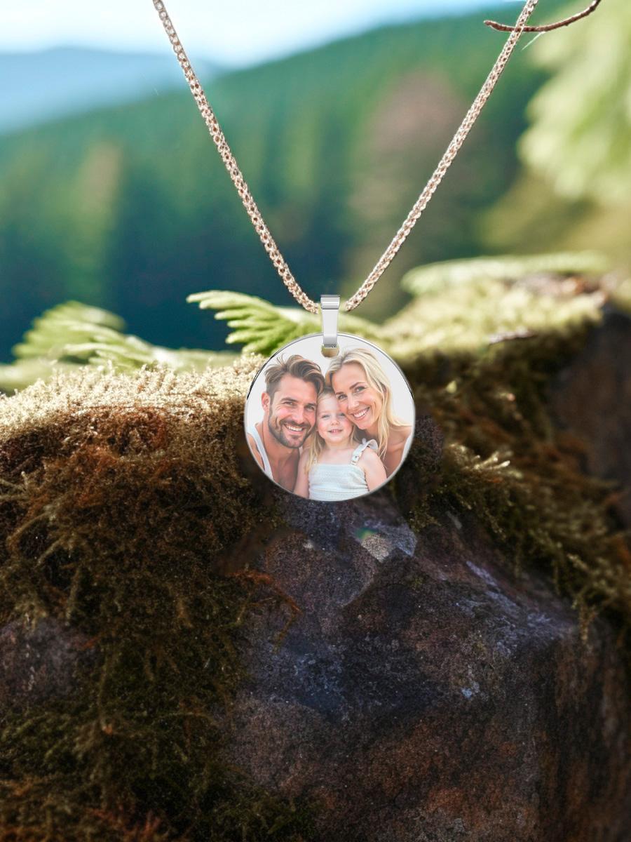 da uomo o donna Ciondolo personalizzato con la tua foto in argento 925 - Collana con ritratto di famiglia personalizzato in vendita