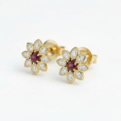 14K Yellow Gold Garnet Daisy Flower Earrings studs