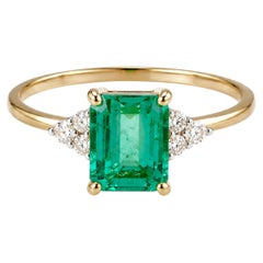 Anello Trinity in oro giallo 18 carati con smeraldo, smeraldo da 1,20 carati e diamanti, nuovo