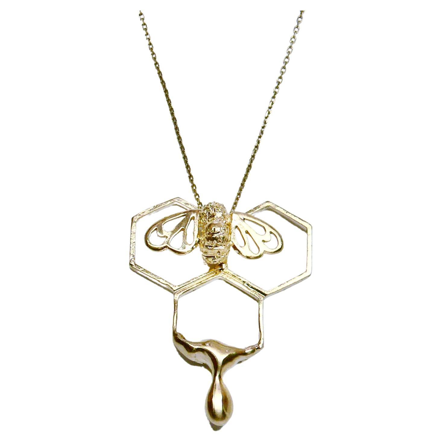 Pendentif abeille en nid d'abeille avec goutte de miel, argent sterling, plaqué or