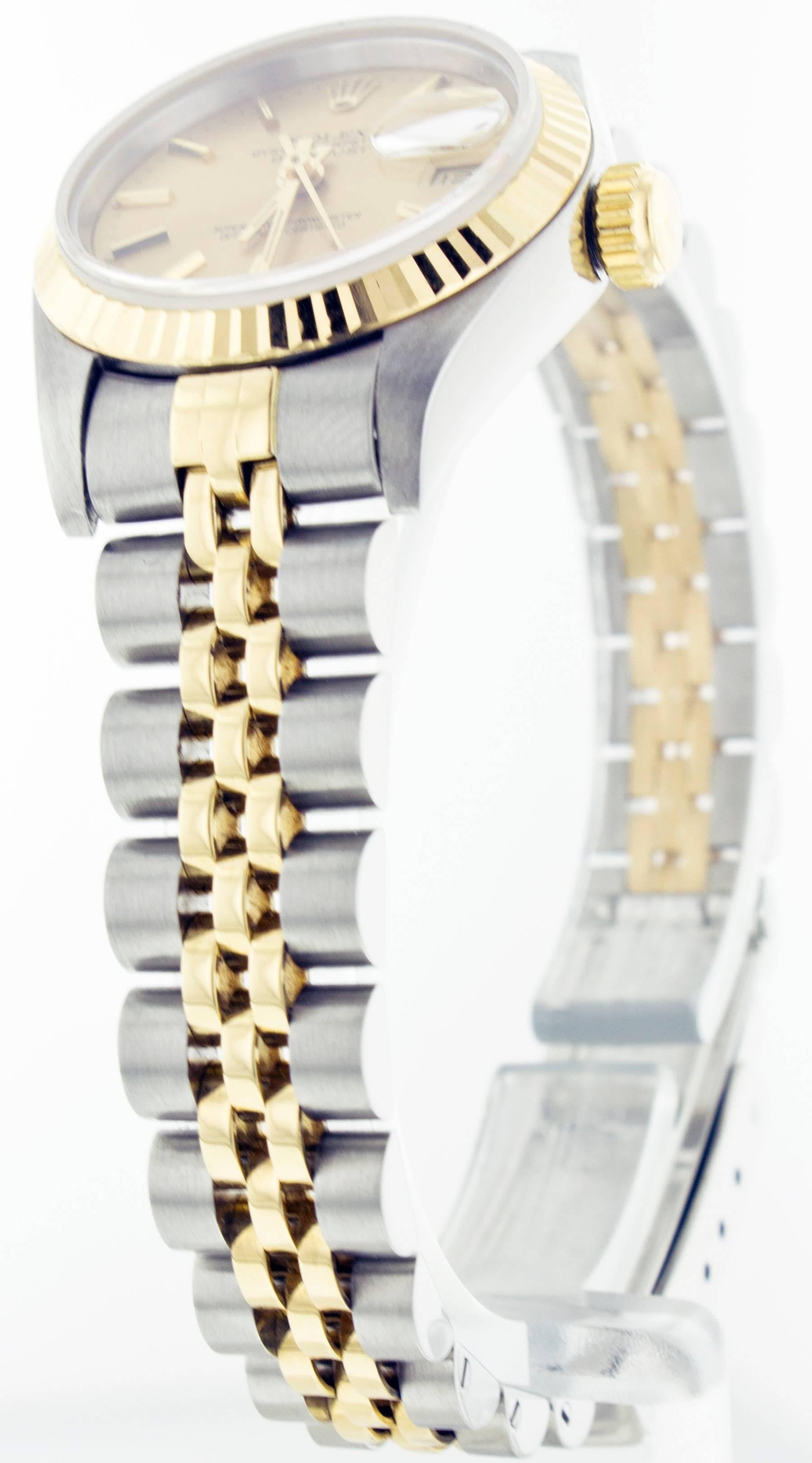 Rolex Lady's Yellow Gold Stainless Steel Datejust Wristwatch Ref 69173 In Excellent Condition For Sale In Los Angeles, CA