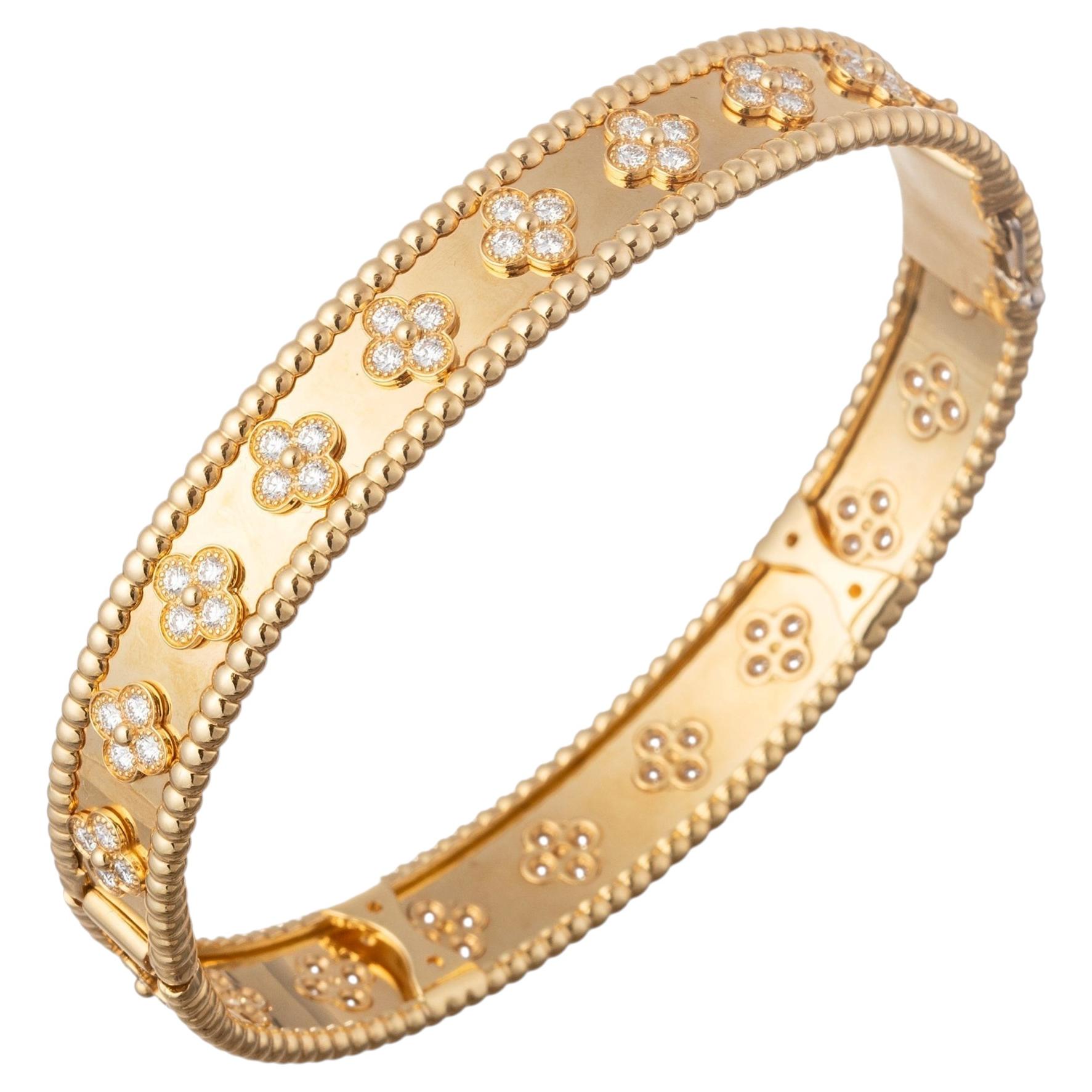 Van Cleef & Arpels 18k Yellow Gold Diamond Perlée Clovers Medium Bracelet