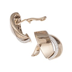 Pendientes «Abbraccio» grandes de Vhernier, en oro blanco de 18k con diamantes