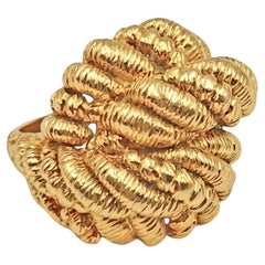 Anello Van Cleef & Arpels con nodo nautico in oro 18k