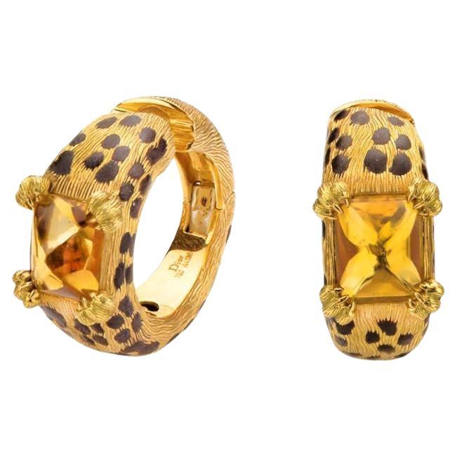 Christian Dior Boucles d
oreilles en or jaune 18 carats avec taches de léopard et citrine