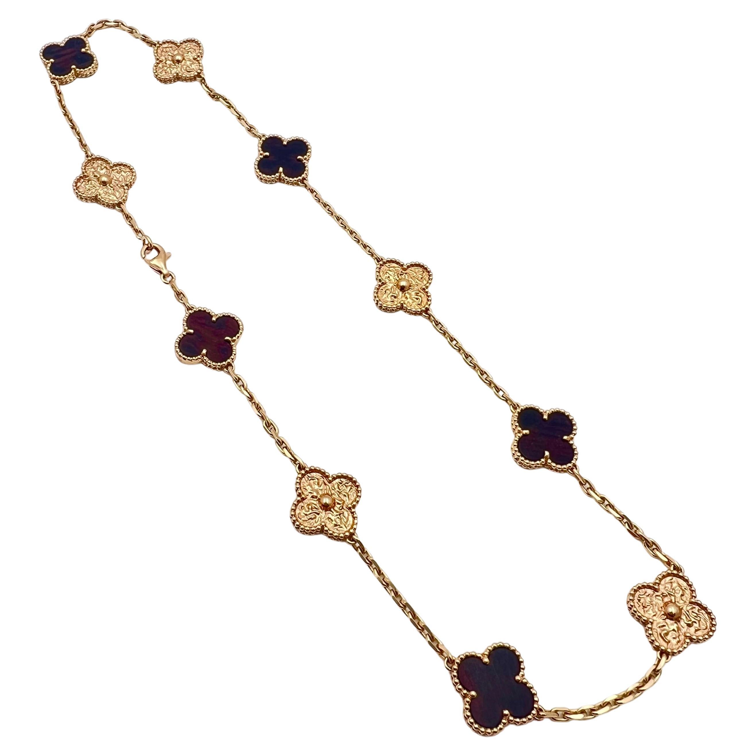 Women's Van Cleef & Arpels Vintage Alhambra Bois D'Amourette Necklace For Sale