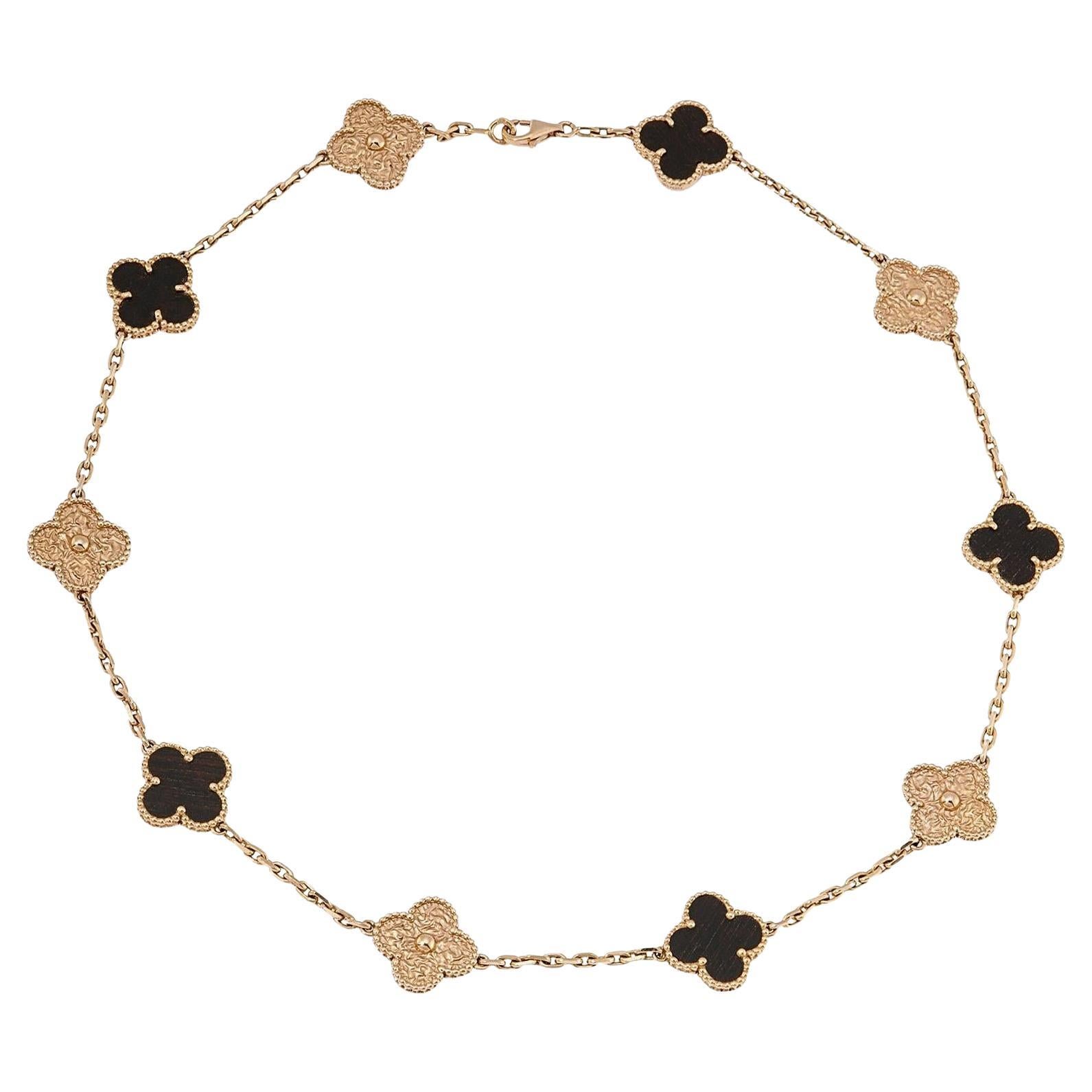 Van Cleef & Arpels Vintage Alhambra Bois D'Amourette Necklace For Sale