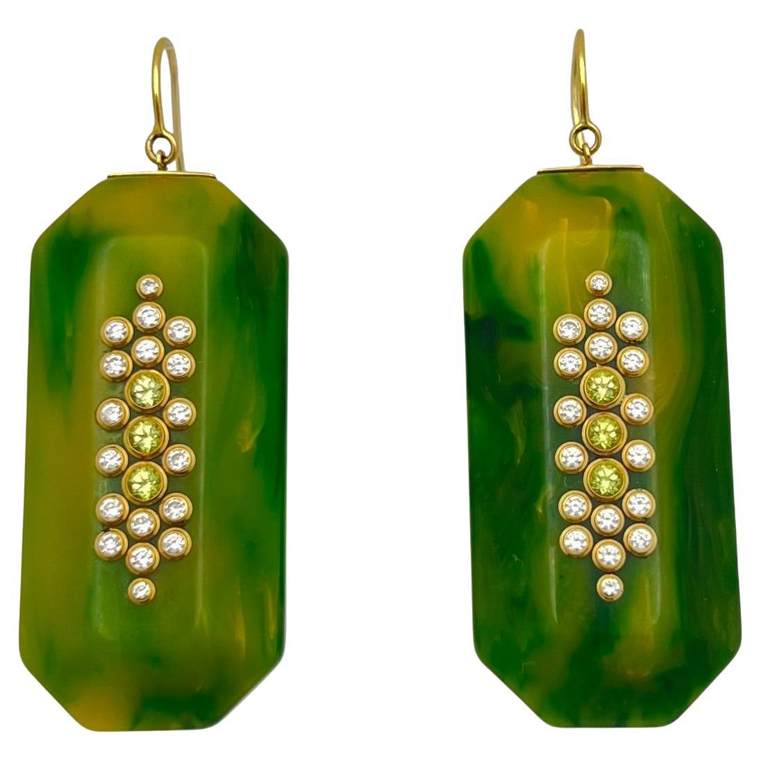 Mark Davis 18k Gold Green Bakelite Diamond Peridot Earrings