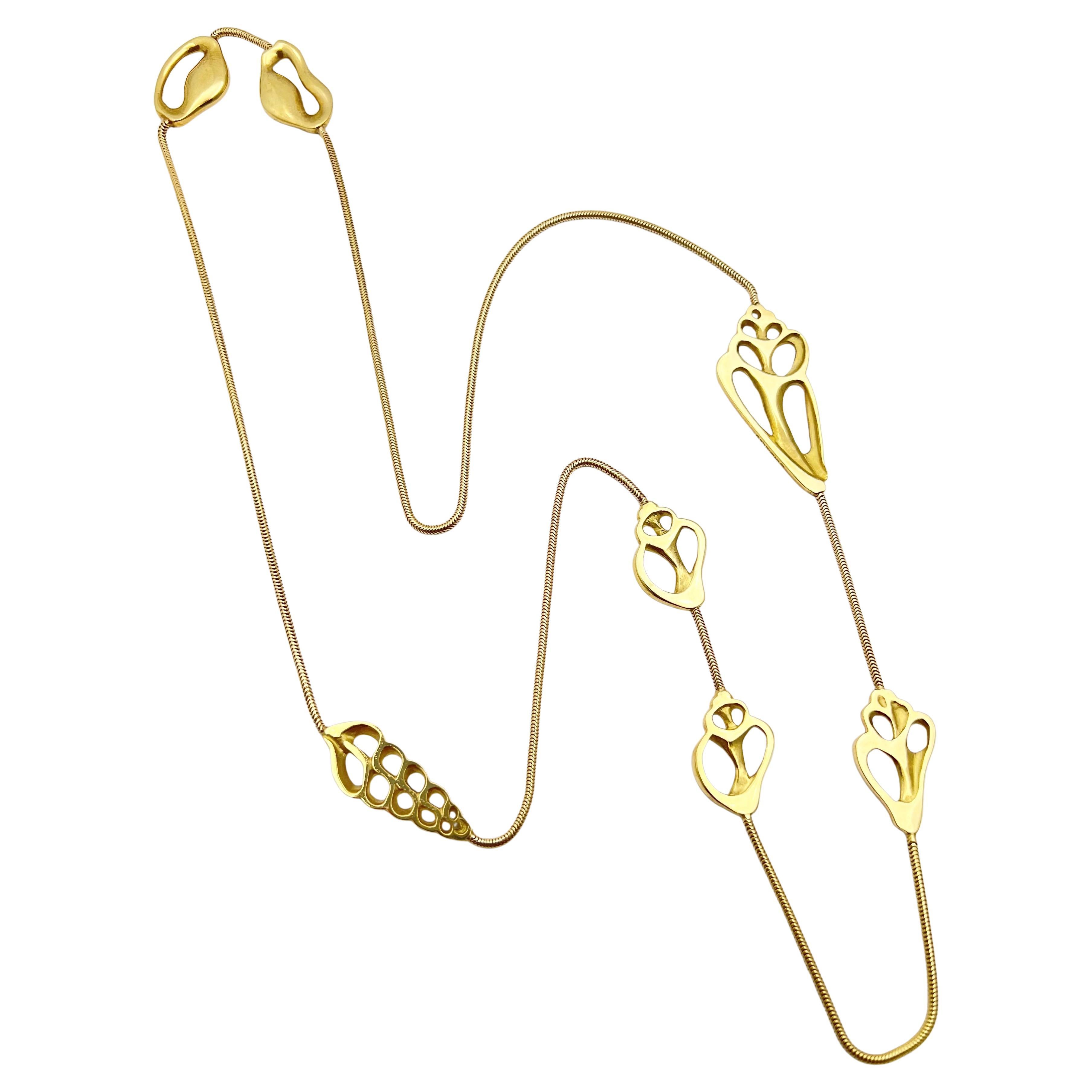 Tiffany Angela Cummings 18k Gold Shell Chain Necklace