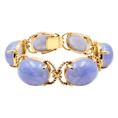 Bracelet Verdura en or jaune 18 carats avec des galets de calcédoine bleue