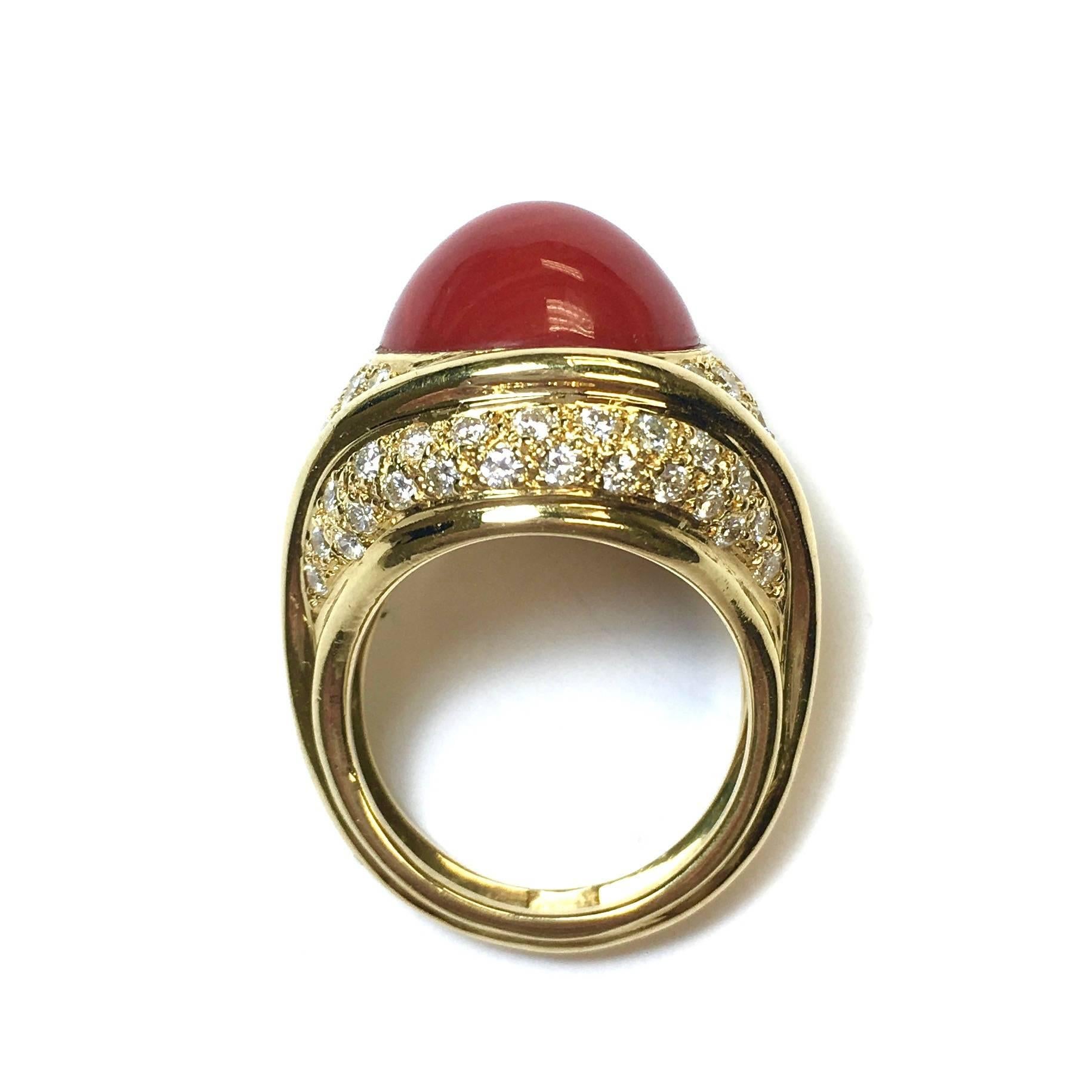 Large Coral Diamond Yellow Gold Cocktail Ring In Excellent Condition In Agoura Hills, CA