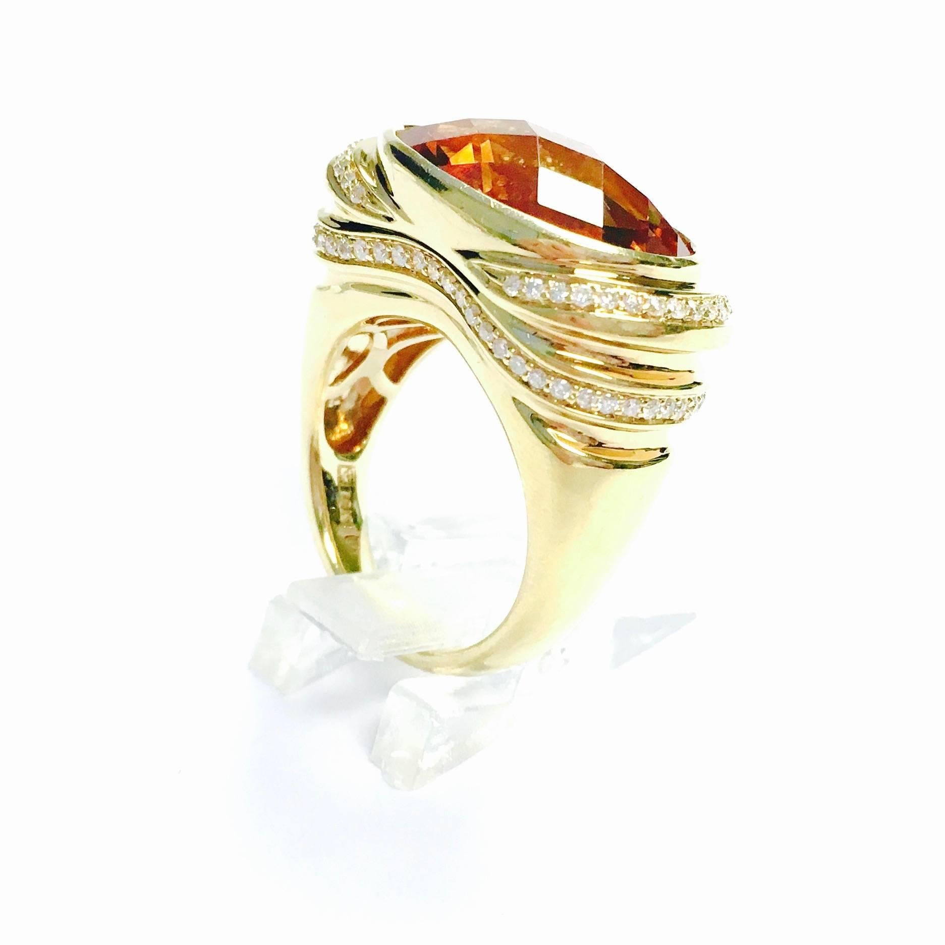 Citrine and Diamond Scalloped Cocktail Ring For Sale 1