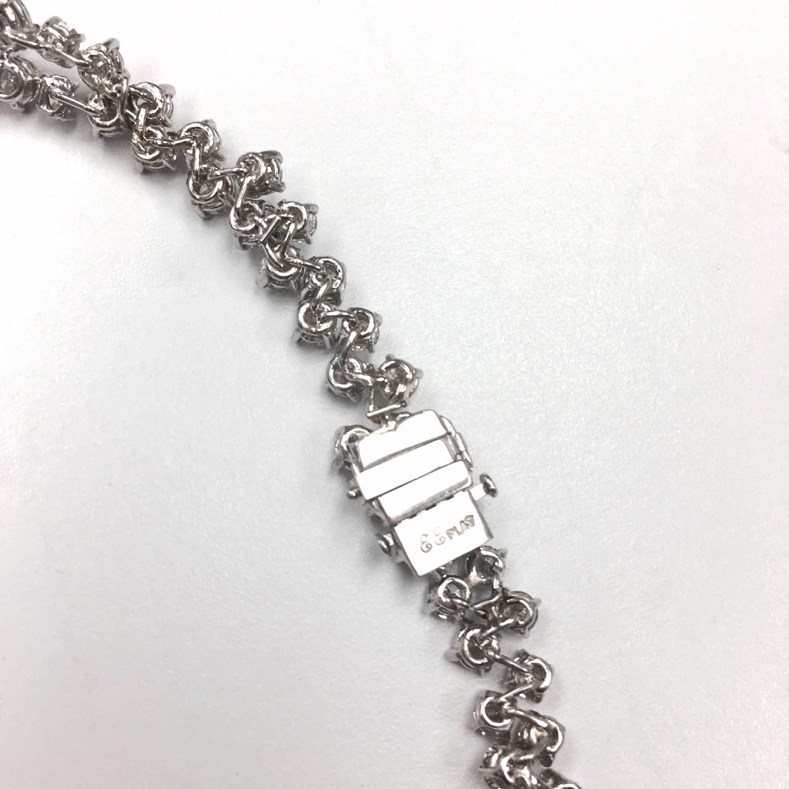 Magnificent Platinum Diamond Necklace In Excellent Condition For Sale In Agoura Hills, CA