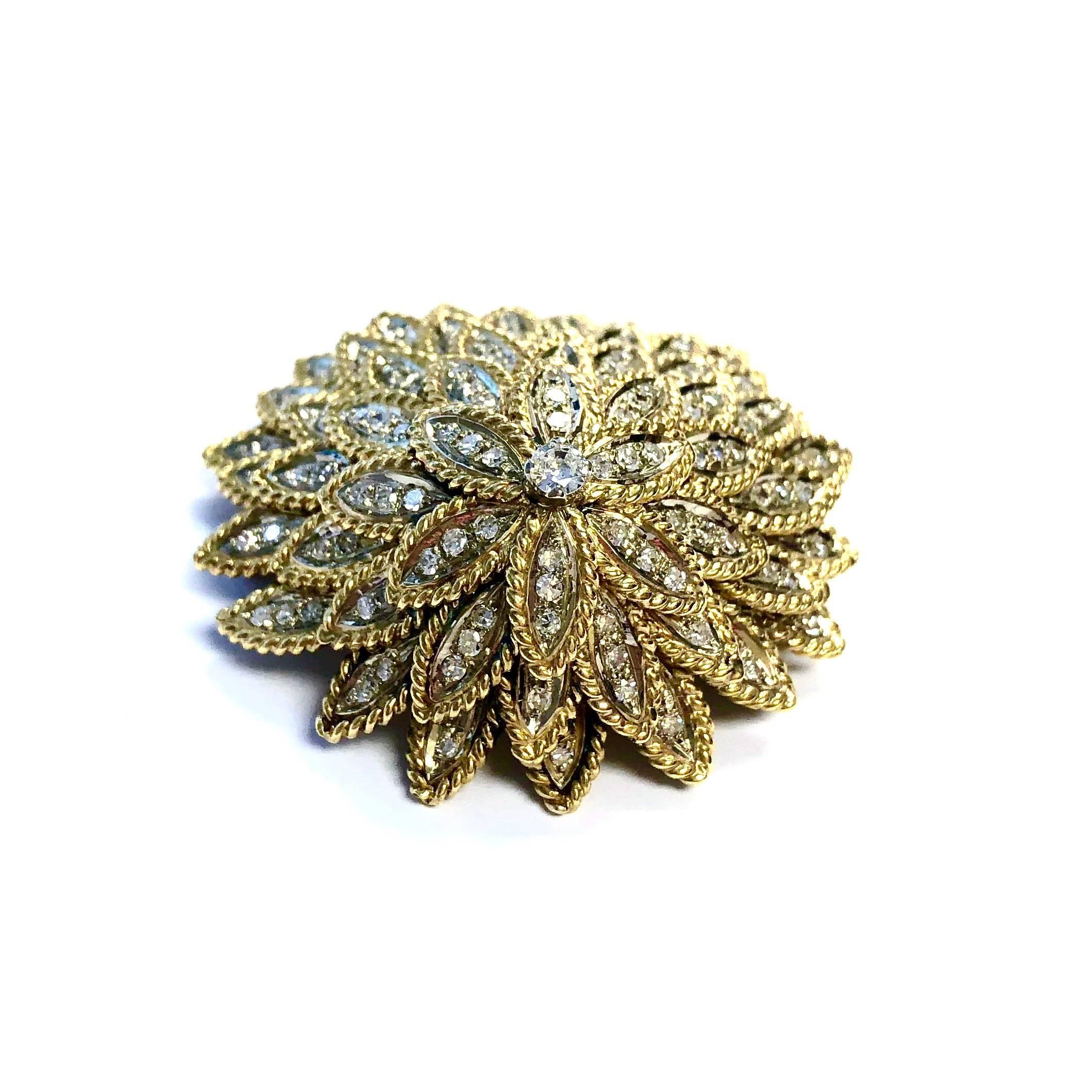 Women's or Men's Vintage 4 Carats of Diamonds Gold Feather Brooch Pin