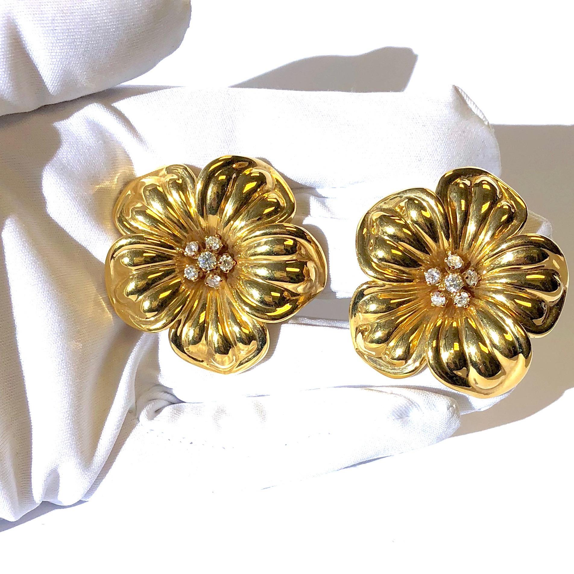 van cleef flower earrings