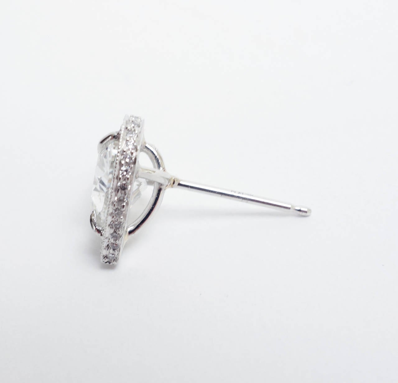heart shaped diamond earring studs