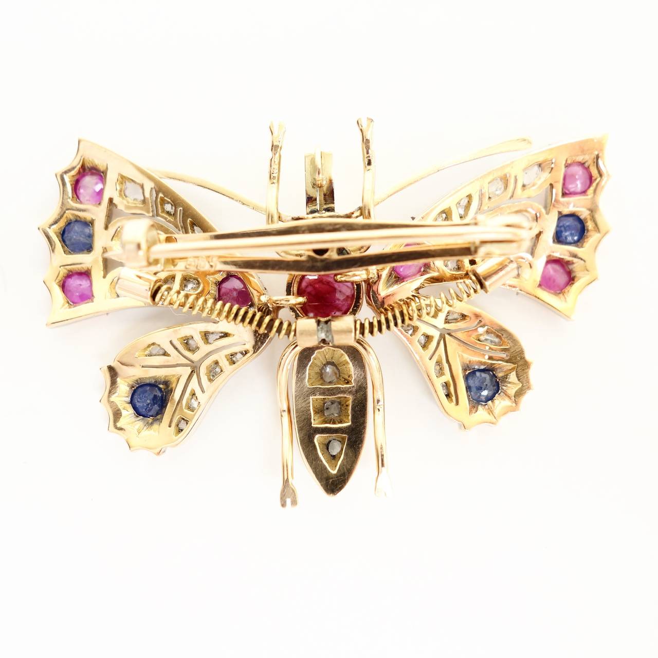 Edwardian Sapphire and Diamond Gold Butterfly with Articulated Wings Brooch In Excellent Condition In Agoura Hills, CA