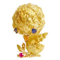 Gold Tweety Bird Brooch