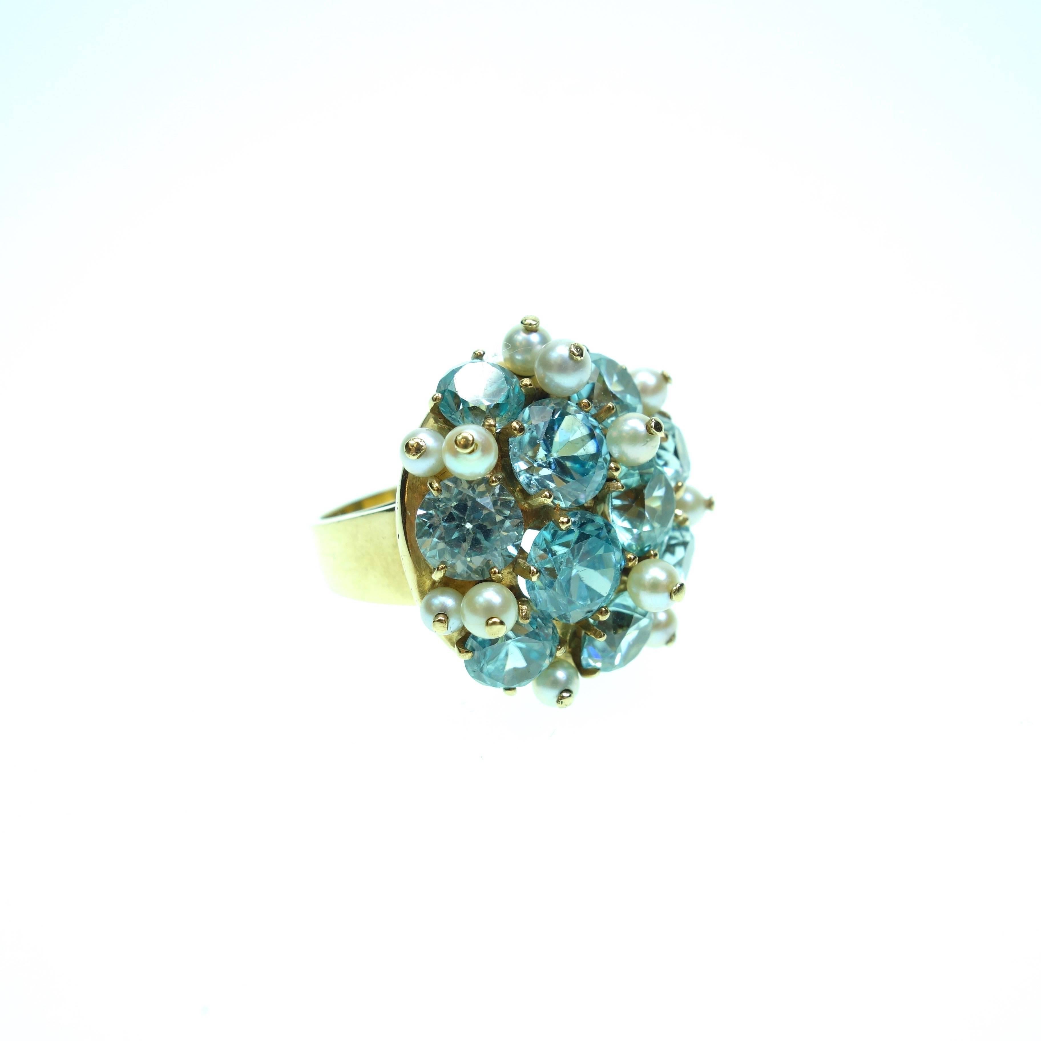 1930s Blue Zircon Pearl Gold Ring In Excellent Condition For Sale In Agoura Hills, CA