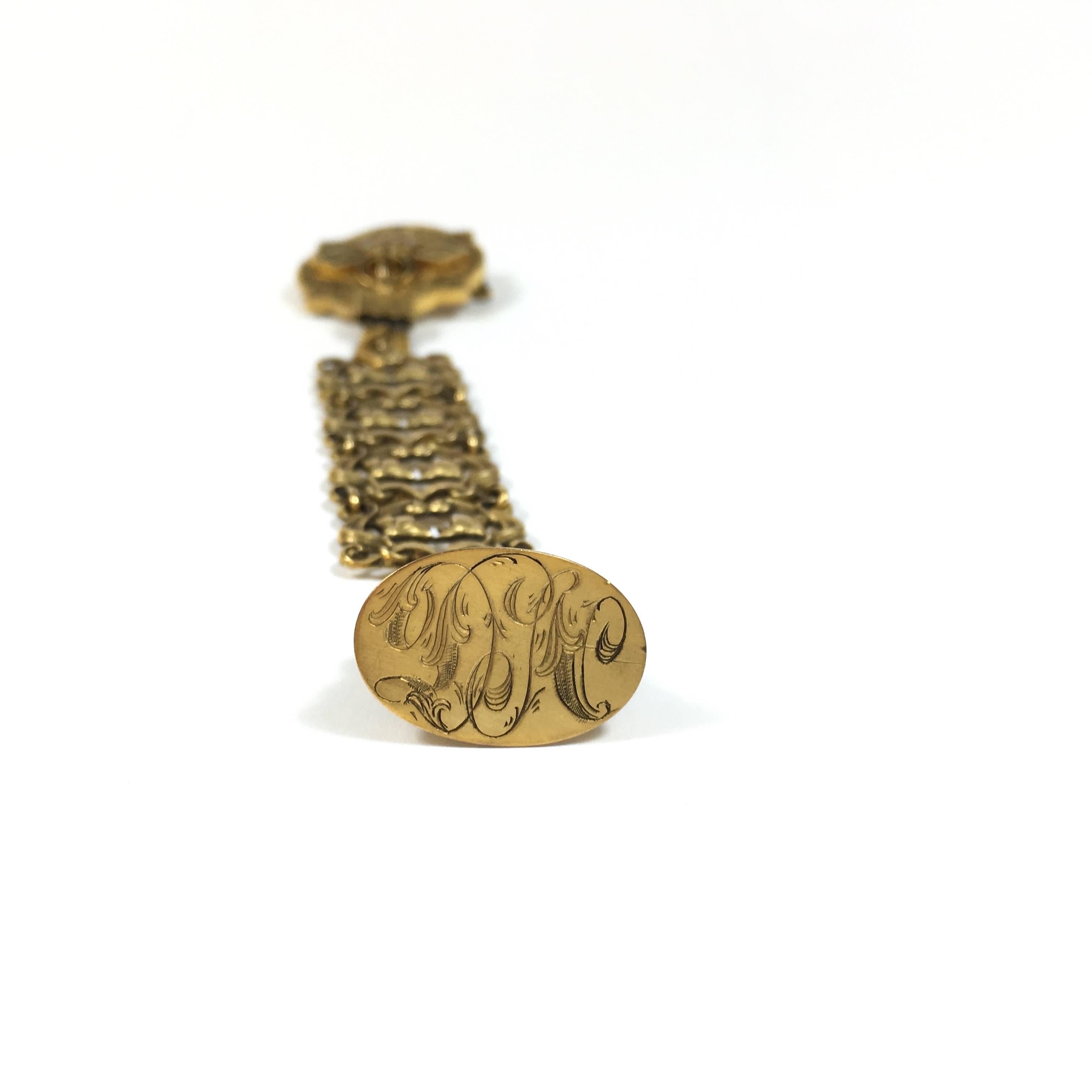 Victorian Gold Wax Seal Brooch In Excellent Condition In Agoura Hills, CA