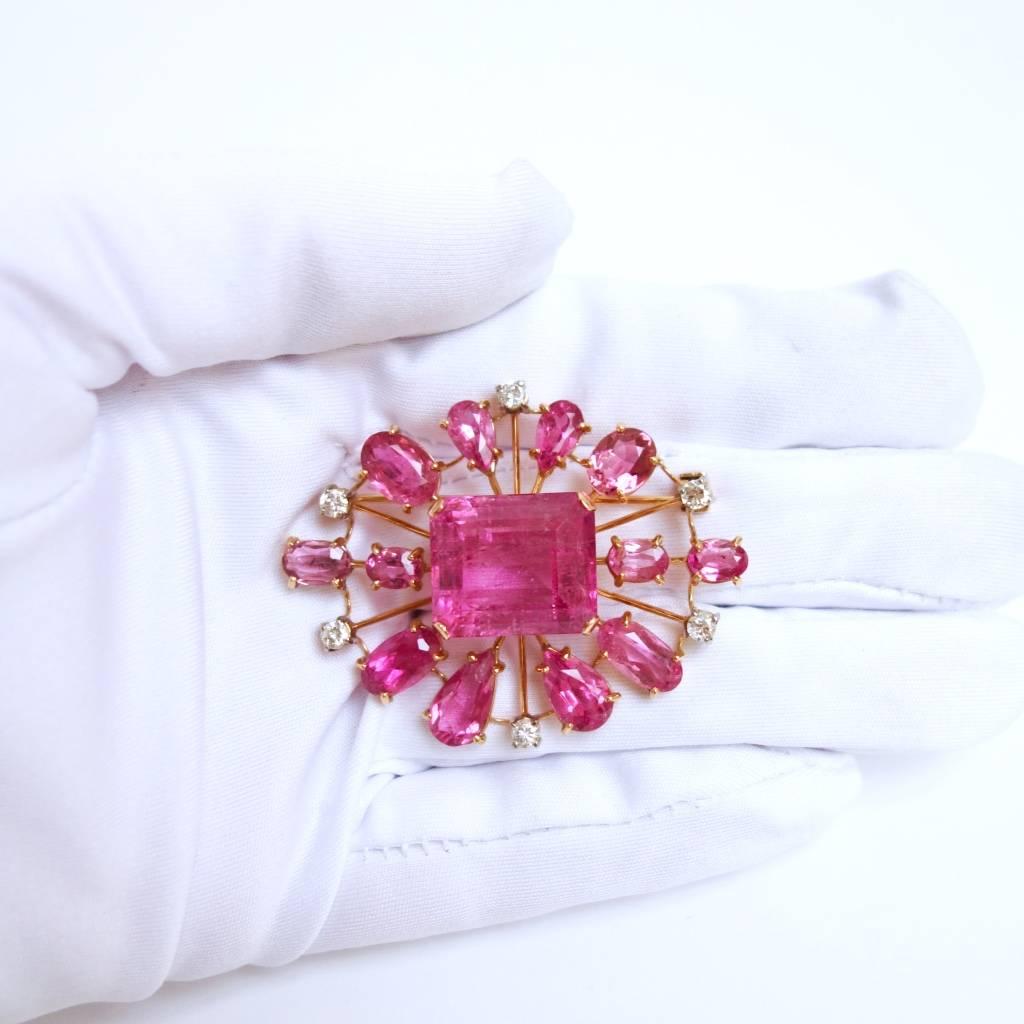  Large Pink Tourmaline and Diamond Cluster Brooch In Excellent Condition For Sale In Agoura Hills, CA