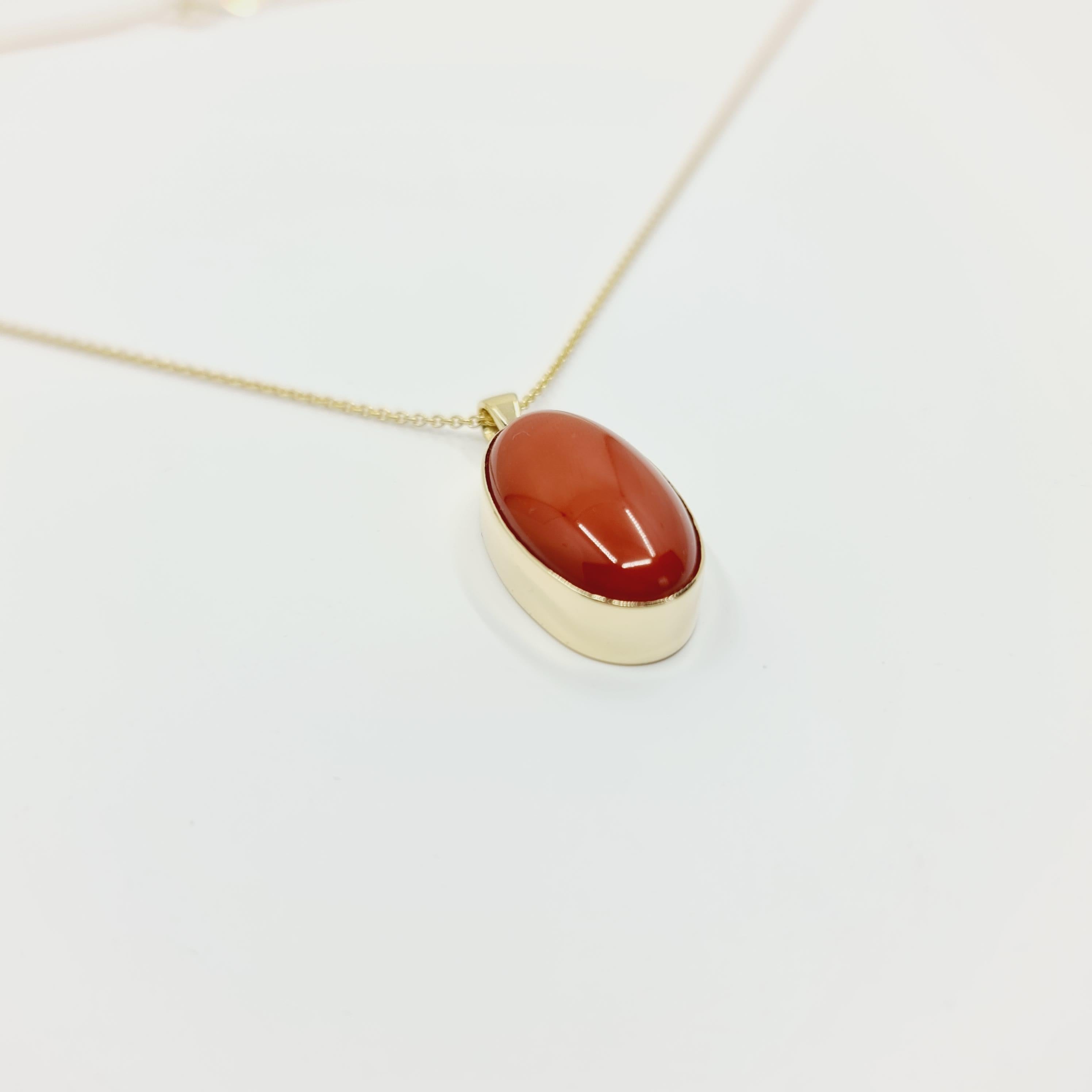 14k Gold Necklace with Oval Cut Natural Coral 13.3 Ct. For Sale 1