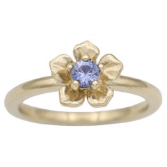 Forget Me Not Ring/ 9ct Yellow Gold, Ceylon Sapphire