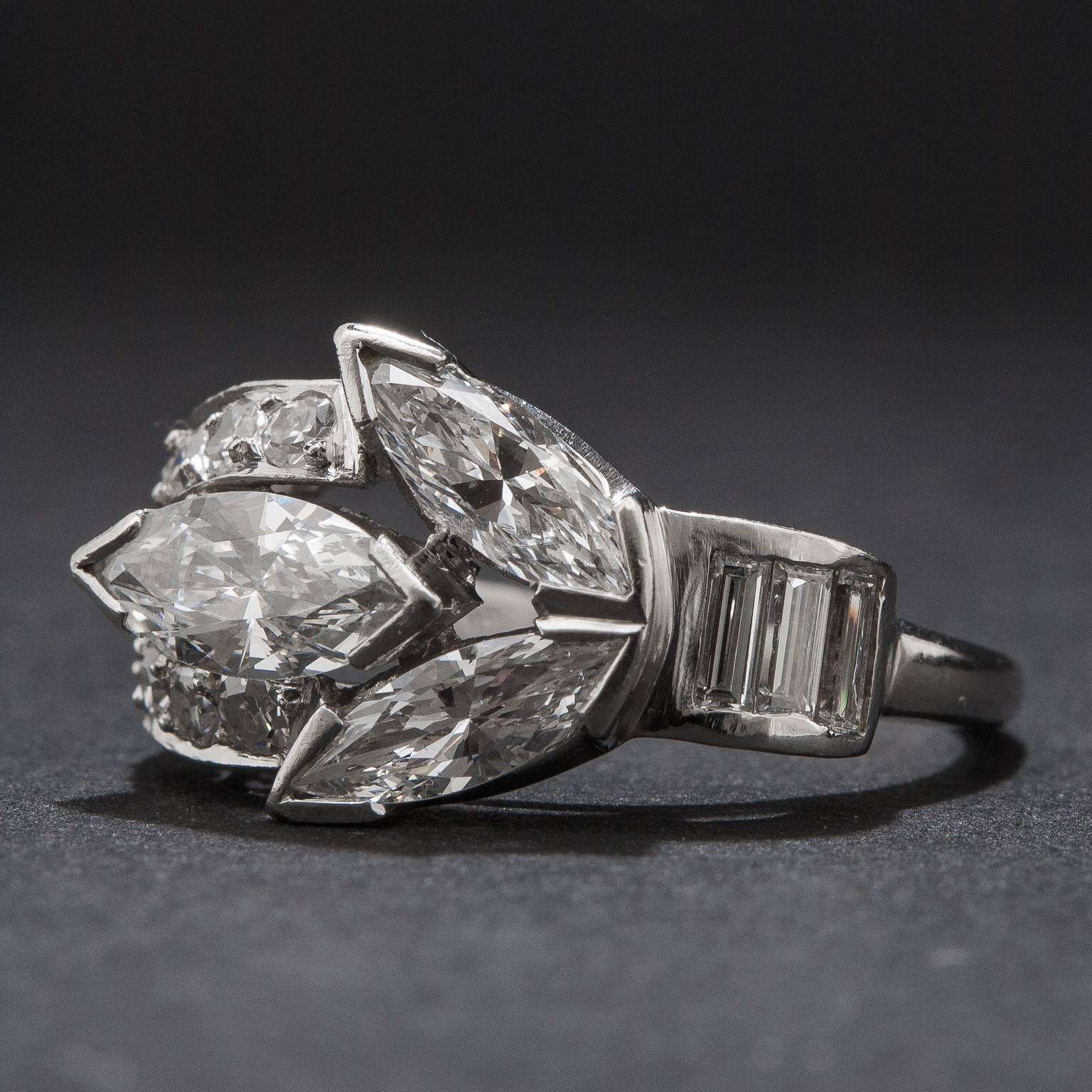 1940s Retro Diamond Platinum Ring For Sale 1