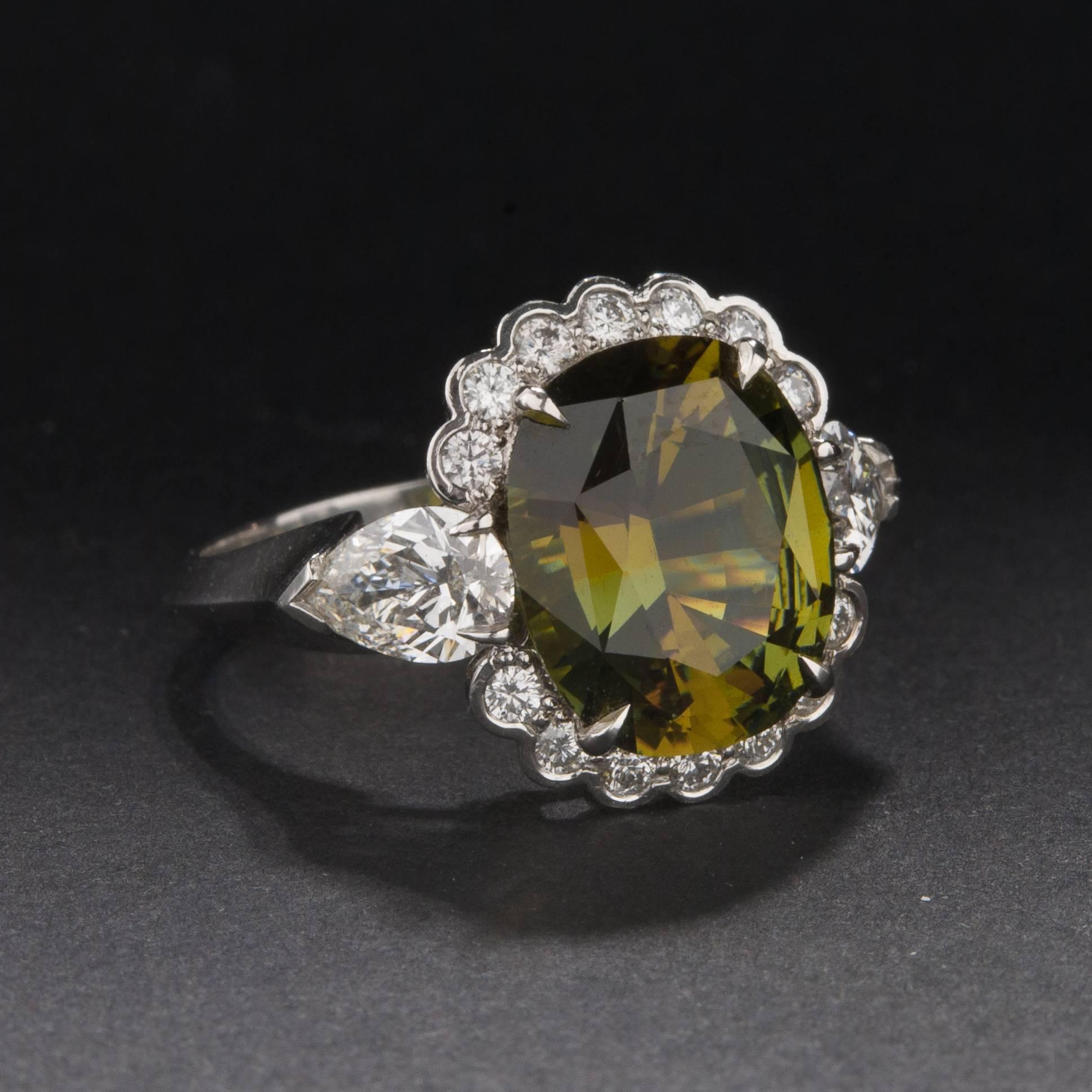 Contemporary GIA Cert 5.10ct Alexandrite and Diamond Ring For Sale