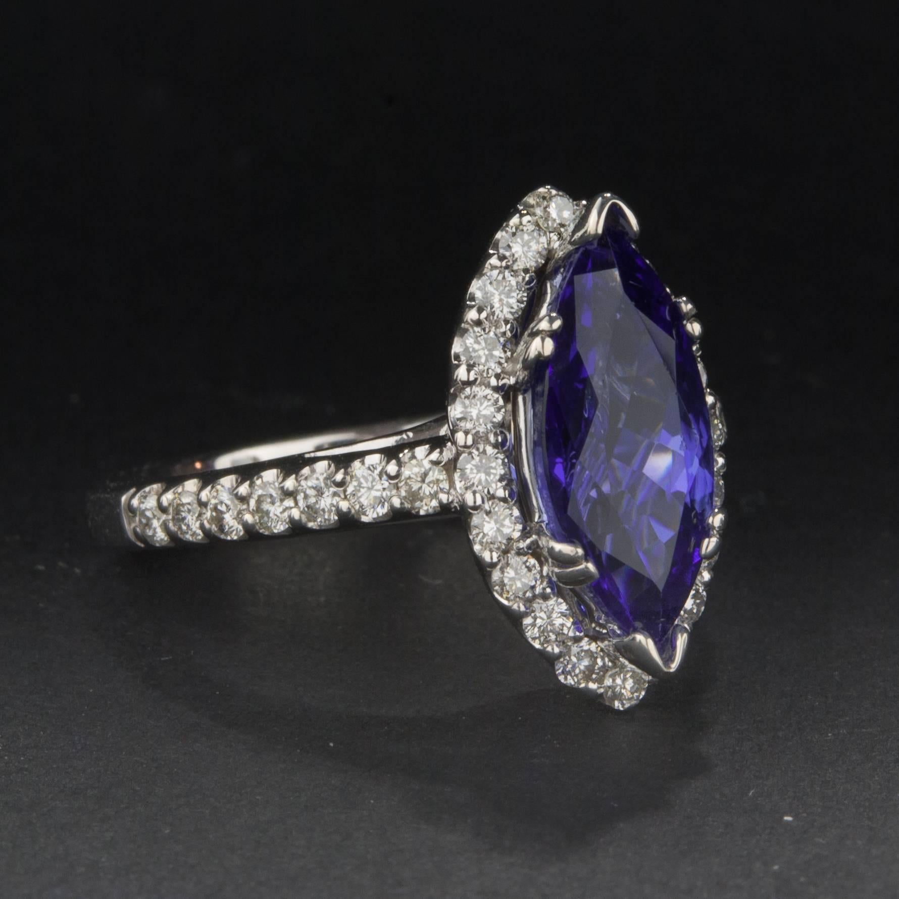 Contemporary 2.83ct Marquise Cut Tanzanite and Diamond Ring For Sale