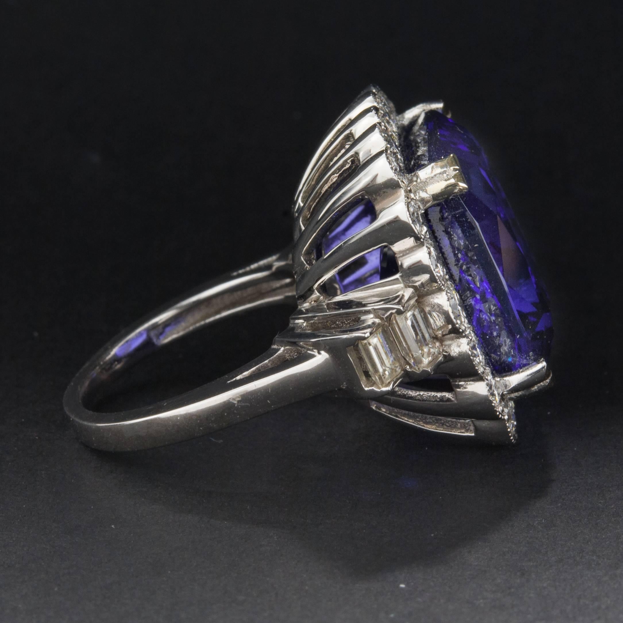 24.59ct Tanzanite and Diamond Ring In Excellent Condition For Sale In Carmel, CA