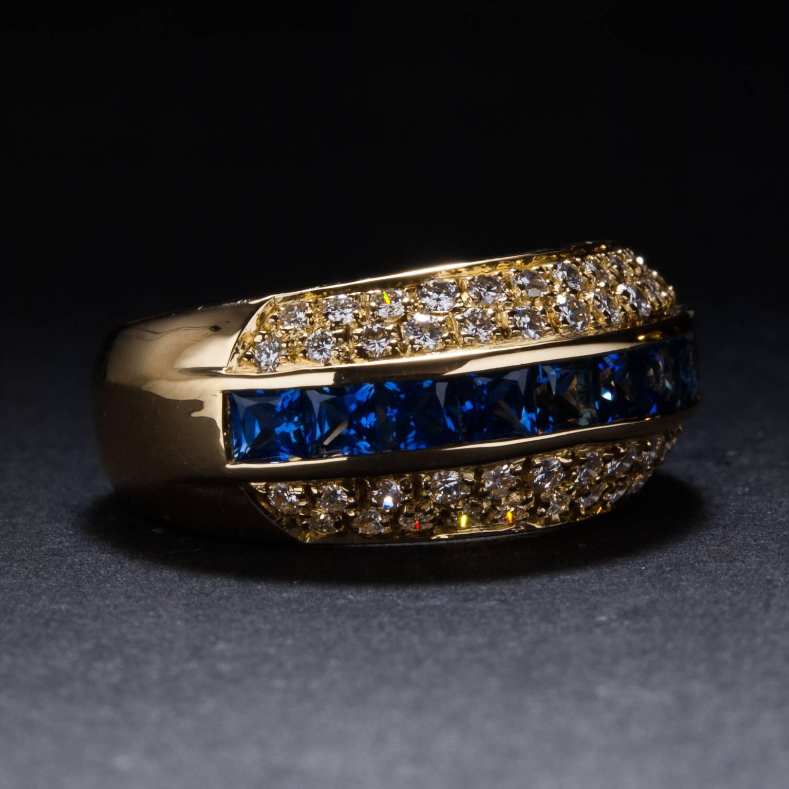 Contemporary 1.56ctw Sapphire and Diamond Ring For Sale