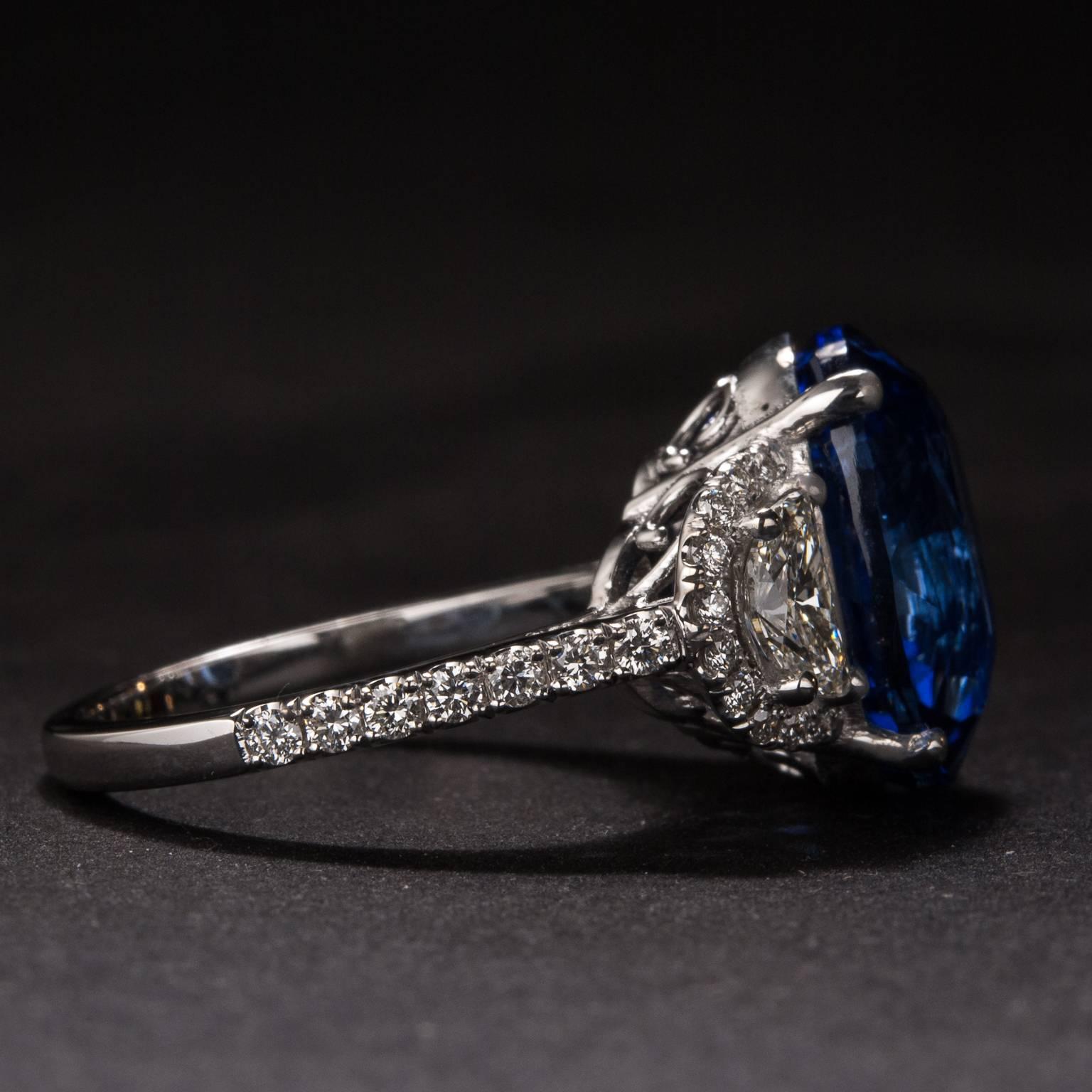 10.22ct Sapphire and Diamond Ring In New Condition For Sale In Carmel, CA