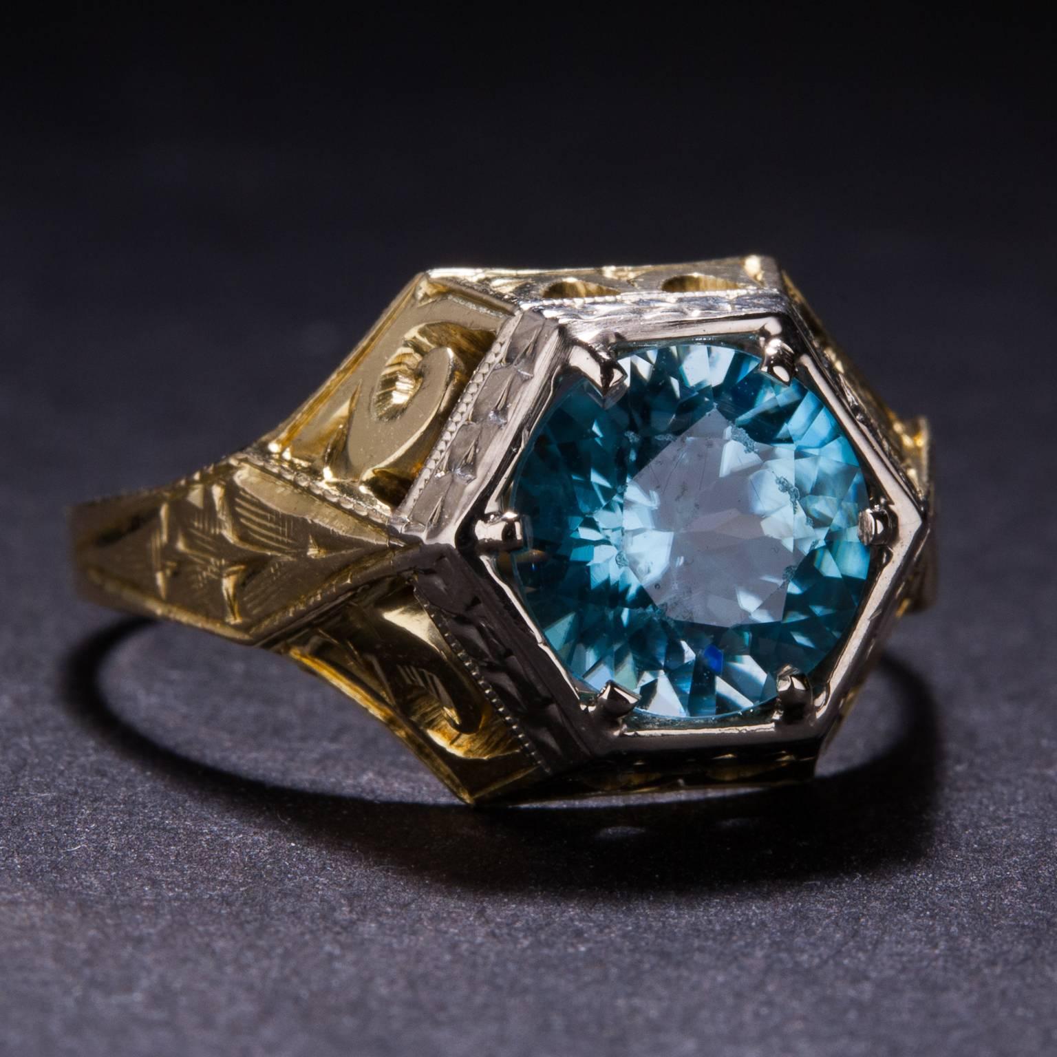 Art Deco 2.00 Carat Blue Zircon Two-Tone Gold Ring For Sale
