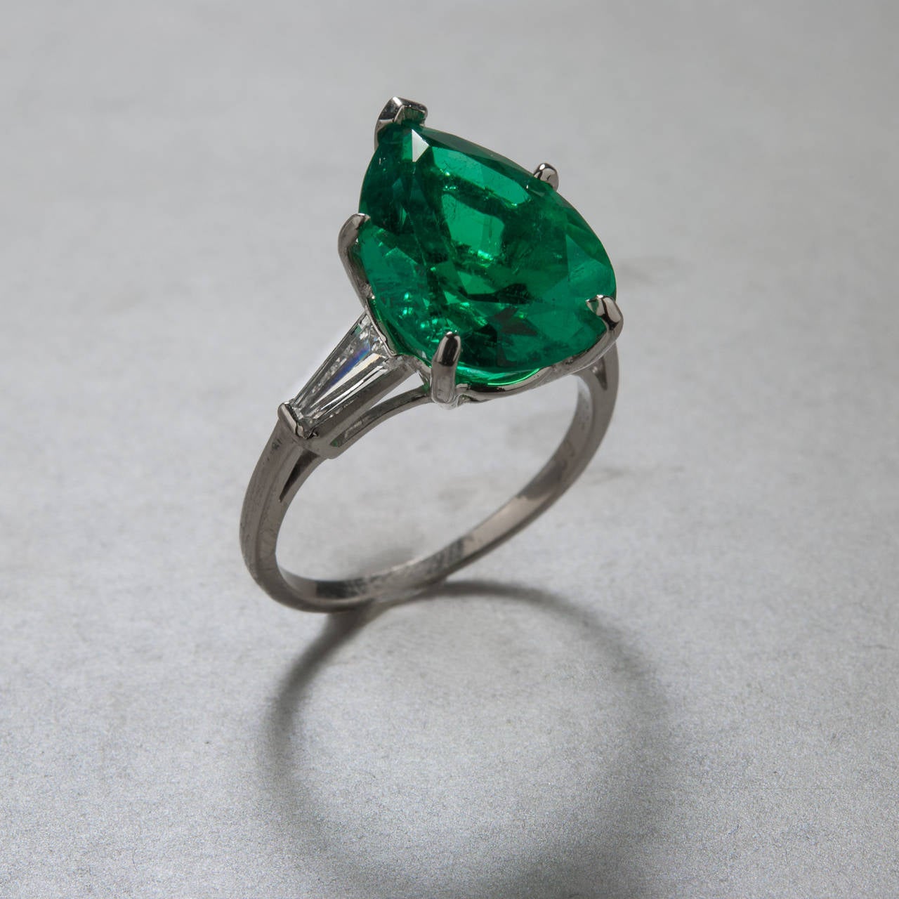 Contemporary 6.82 Carat GIA Cert Emerald Diamond Platinum Cocktail Ring For Sale