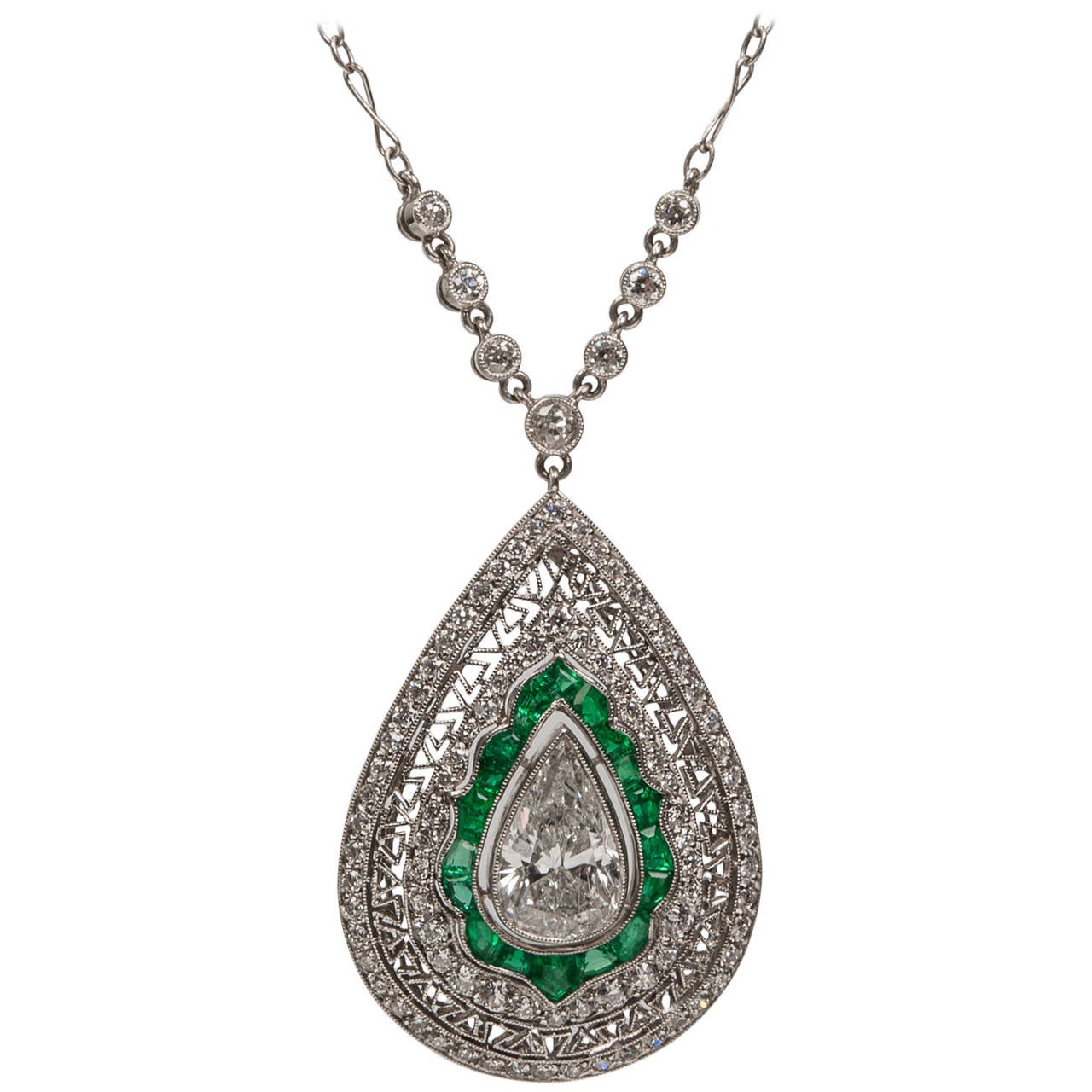 Art Deco Style Diamond, Emerald and Platinum Necklace For Sale