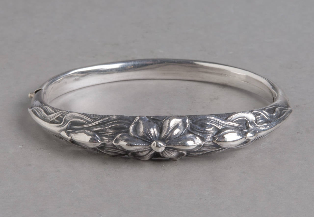 Art Nouveau Silver Floral Bracelet