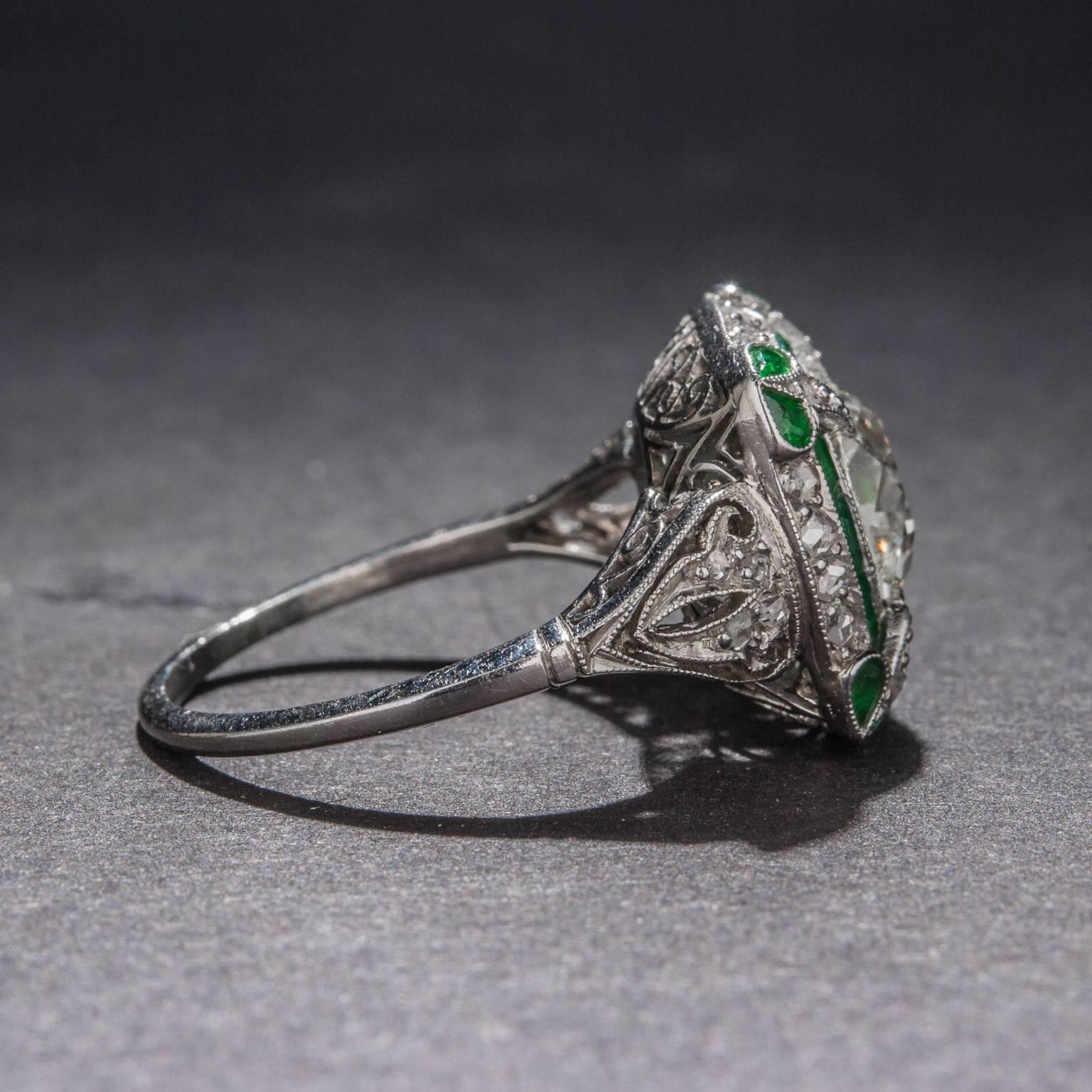 2.50 Carat Diamond and Emerald Ring In Excellent Condition For Sale In Carmel, CA