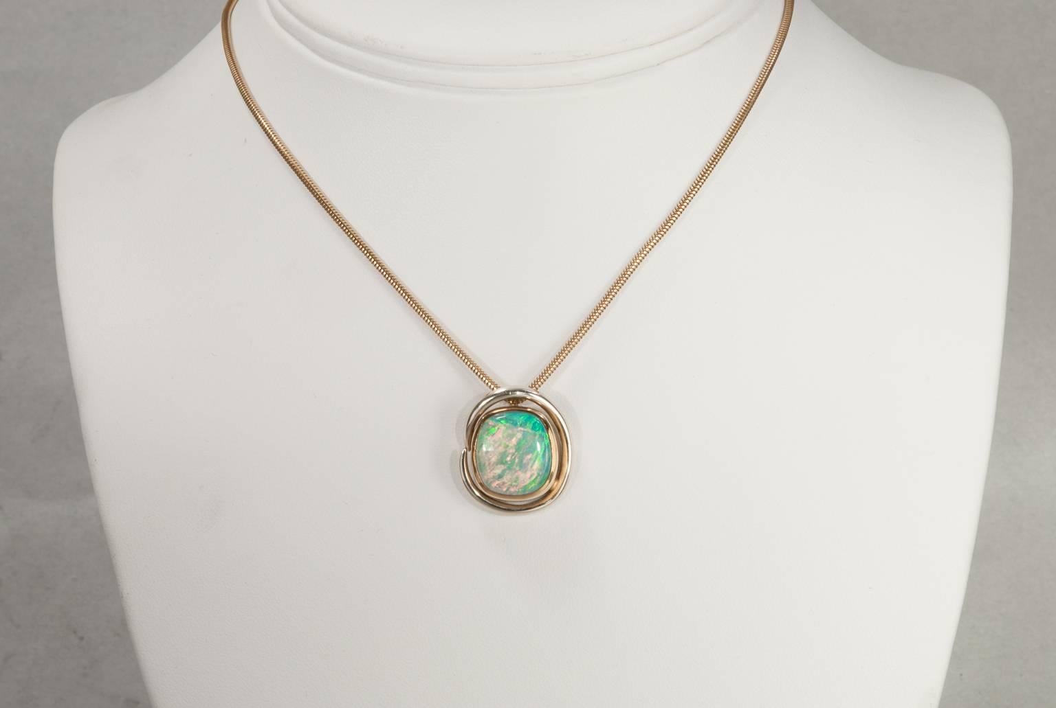 Modern 1970s 5.00 Carat Fire Opal Gold Pendant For Sale