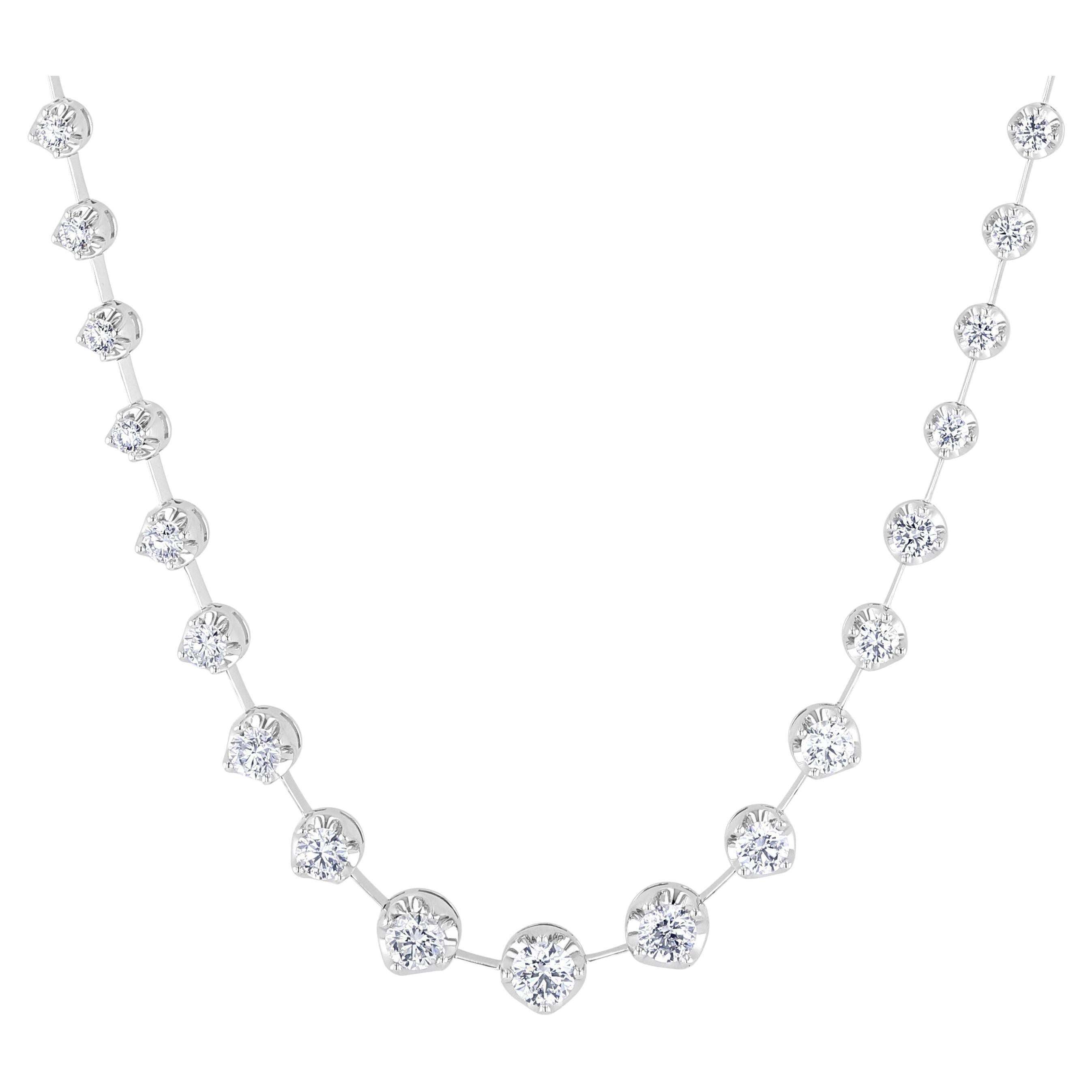 Glamorous 18 Karat White Gold and Diamond Necklace For Sale at 1stDibs