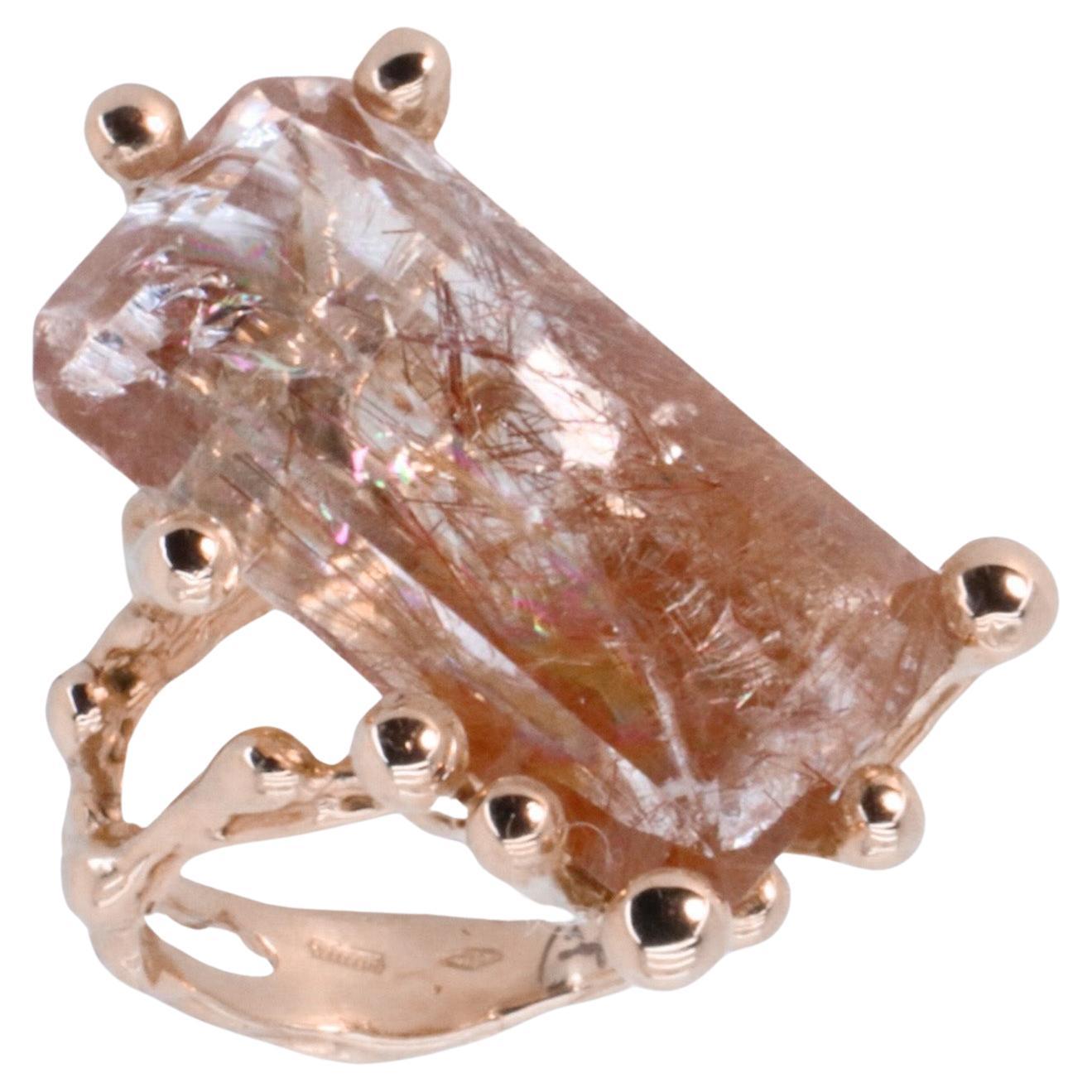 Modern Barzaghi Rutilated Quartz Made in Italy  Grounding Rose Gold Cocktail Ring For Sale