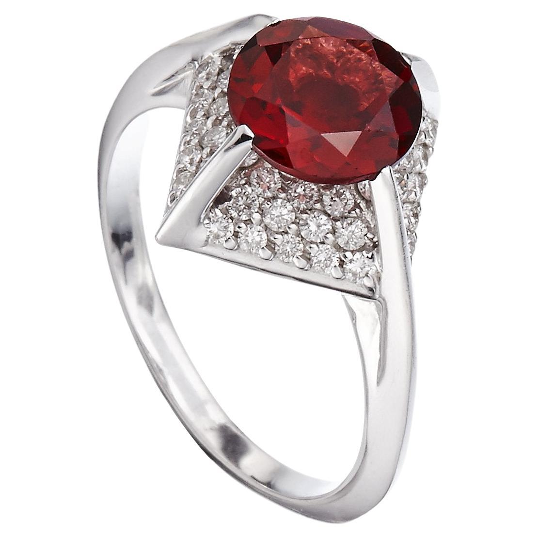 For Sale:  18K White Gold Made in Italy Diamond Rodolite Garnet Vogue Awarded Cocktail Ring 2