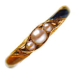 Victorian Scottish Agate Pearl Gold Ring