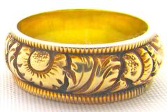 Antique Gold Chased Band Ring