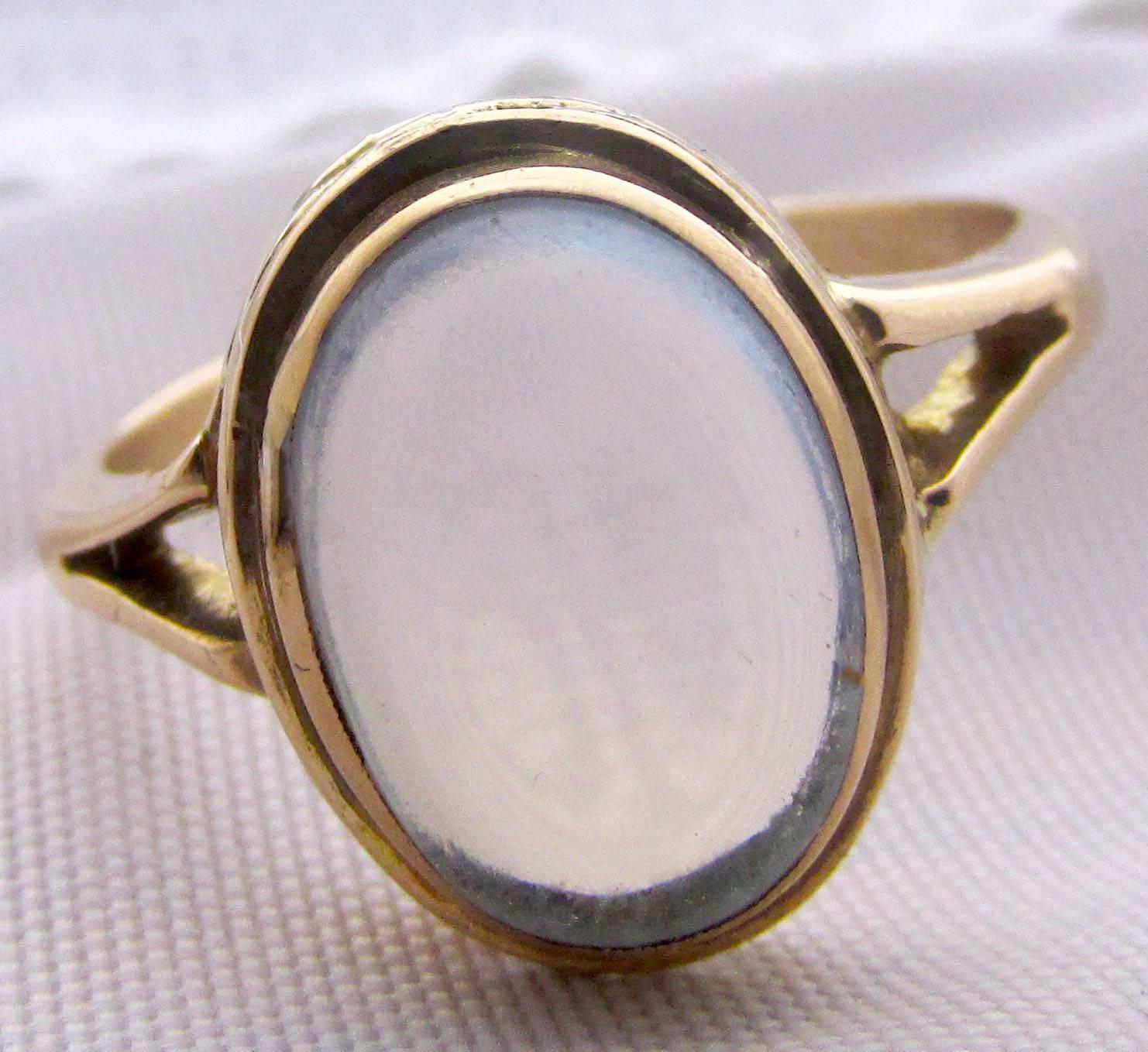 Antique Moonstone Gold Ring For Sale at 1stdibs