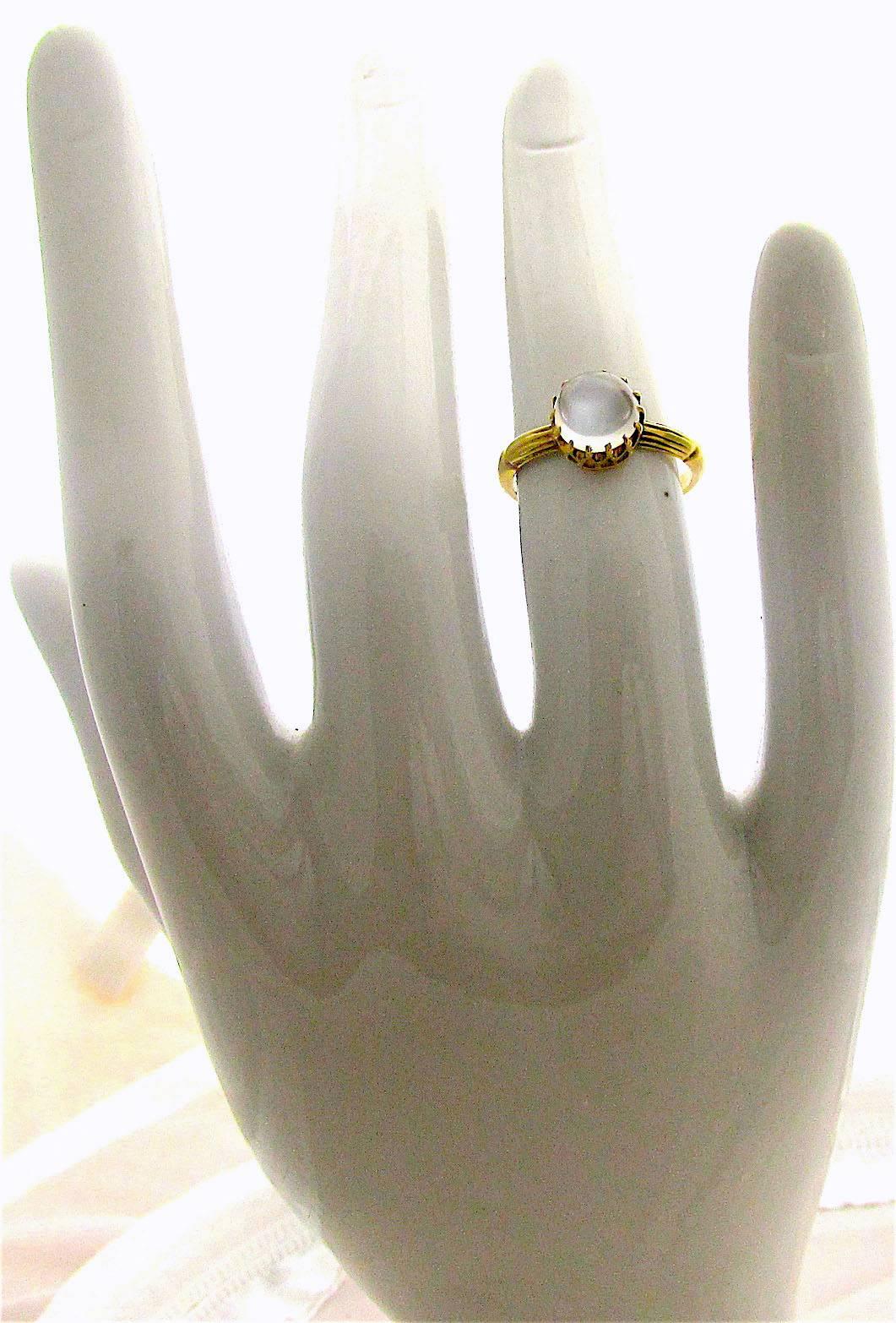 Women's Antique Moonstone Gold Ring