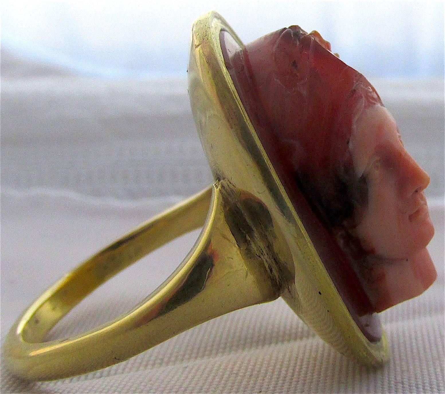 Antique Banded Agate Cameo Ring of Athena In Excellent Condition In Baltimore, MD
