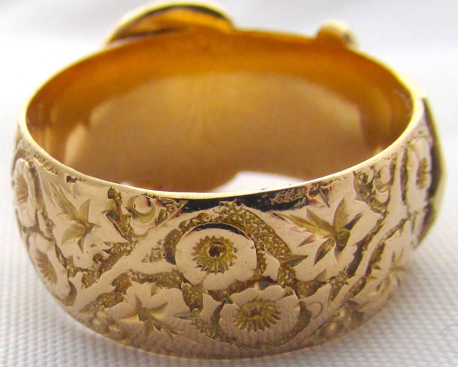 English Edwardian Engraved Gold  Buckle Ring  In Excellent Condition In Baltimore, MD