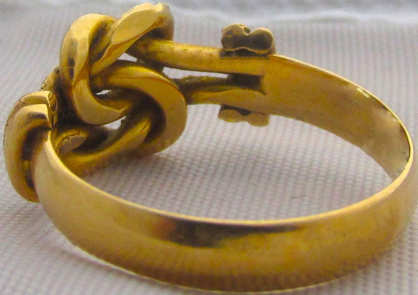 Antique Gold Knot Ring 2