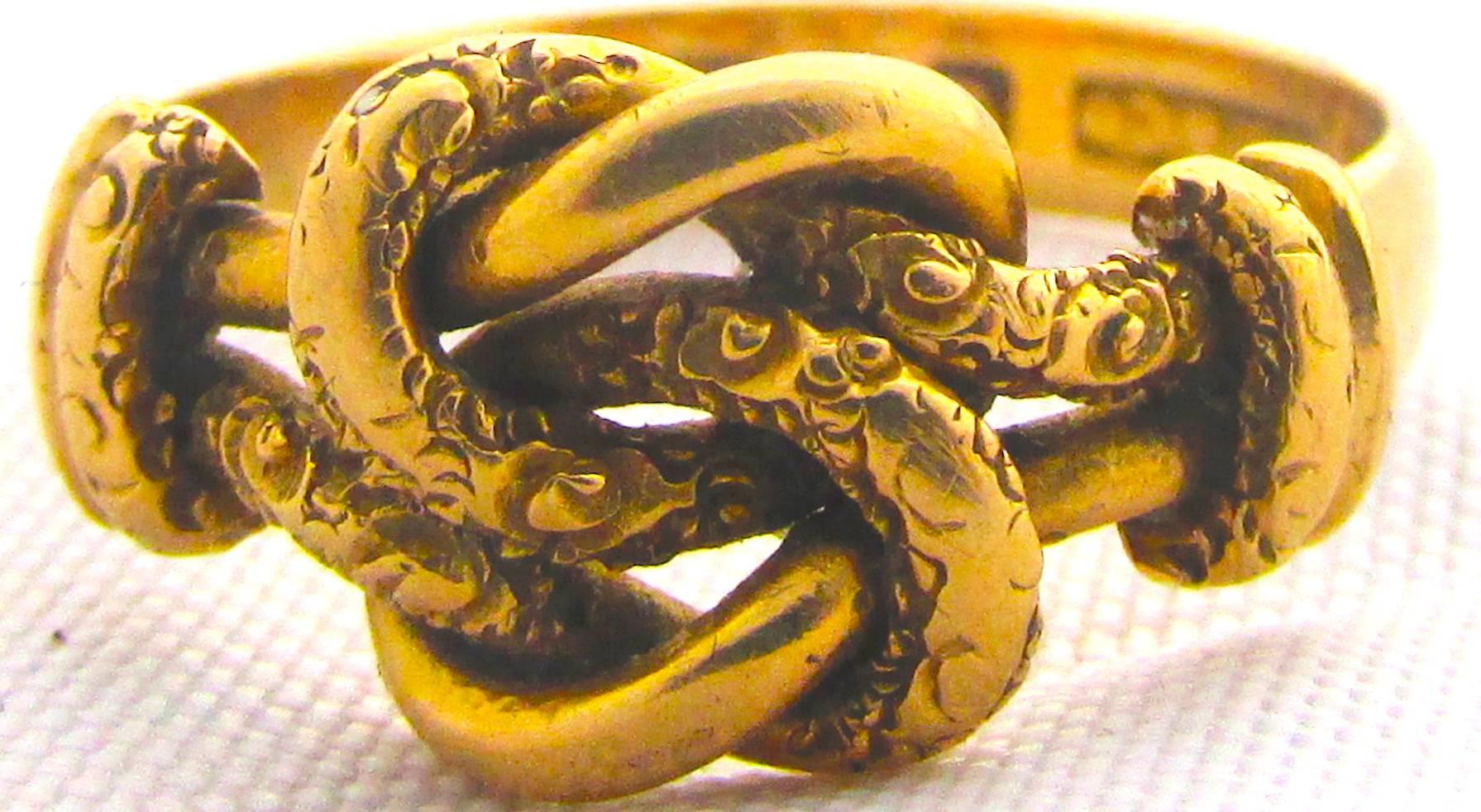 Antique Gold Knot Ring In Excellent Condition In Baltimore, MD